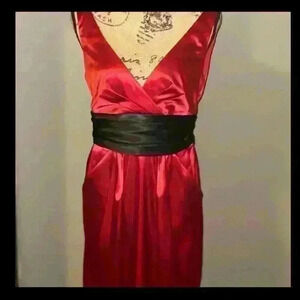 Formal cocktail dress with pockets